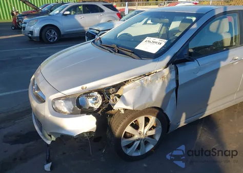 2013 Hyundai Accent Gls z USA, uszkodzony, nr VIN KMHCU4AE0DU453158